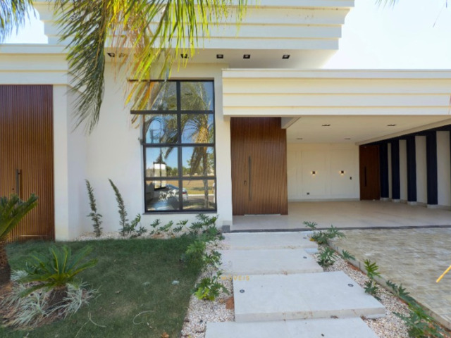 #79 - Casa para Venda em Alta Floresta - MT