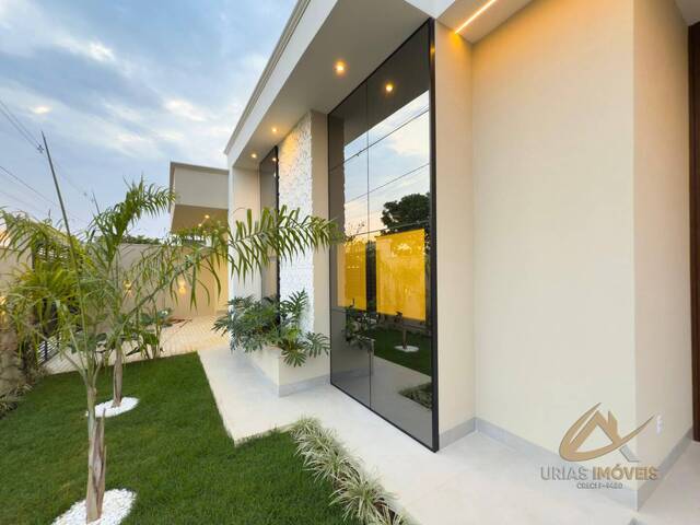 #74 - Casa para Venda em Alta Floresta - MT