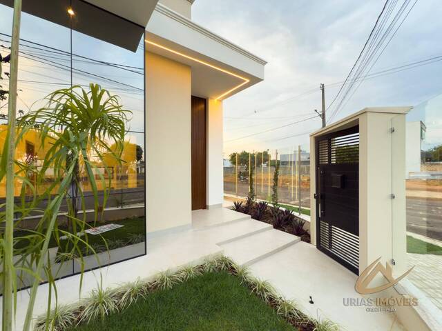 #74 - Casa para Venda em Alta Floresta - MT