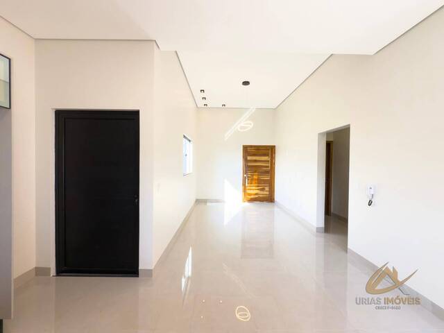 Casa para Venda em Alta Floresta - 5