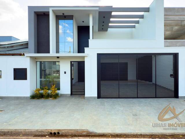 #61 - Casa para Venda em Alta Floresta - MT