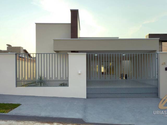 #84 - Casa para Venda em Alta Floresta - MT