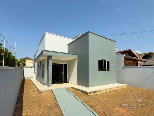 #85 - Casa para Venda em Alta Floresta - MT