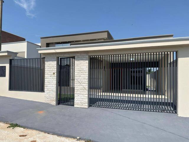 #90 - Casa para Venda em Alta Floresta - MT