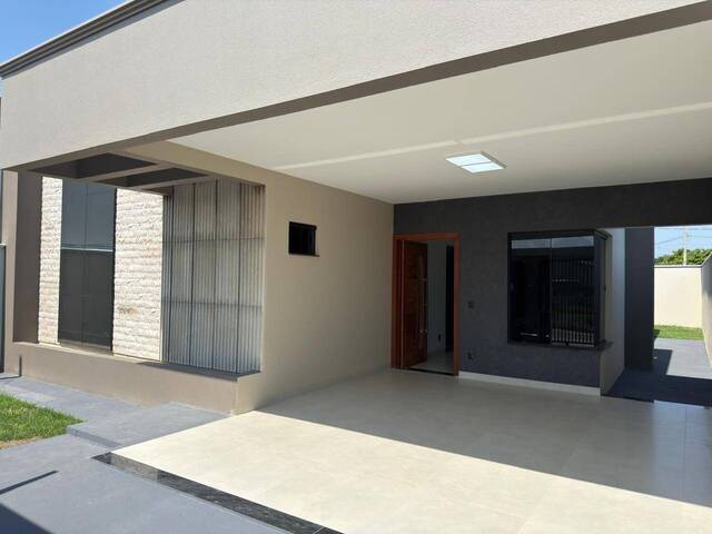 #90 - Casa para Venda em Alta Floresta - MT