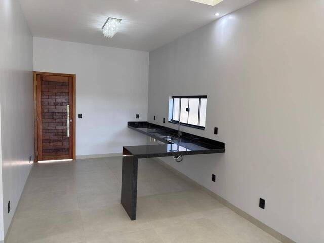 Casa para Venda em Alta Floresta - 5