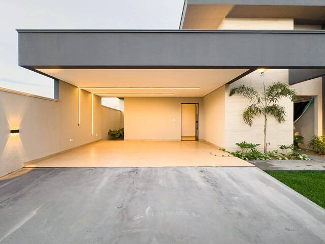 #91 - Casa para Venda em Alta Floresta - MT