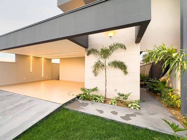 #91 - Casa para Venda em Alta Floresta - MT