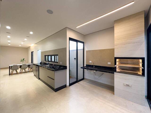 Casa para Venda em Alta Floresta - 5