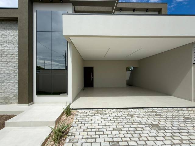 #95 - Casa para Venda em Alta Floresta - MT - 2