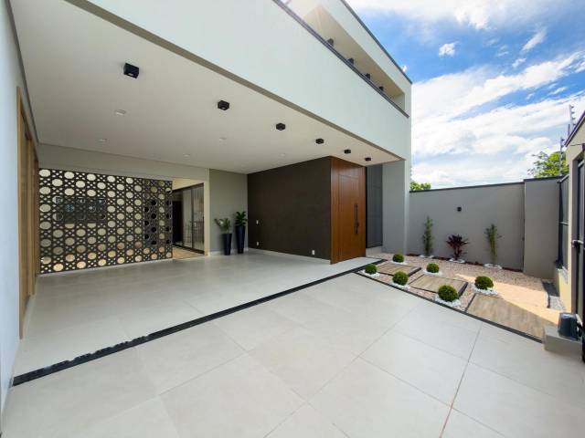 #96 - Casa para Venda em Alta Floresta - MT