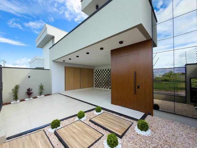 #96 - Casa para Venda em Alta Floresta - MT - 2