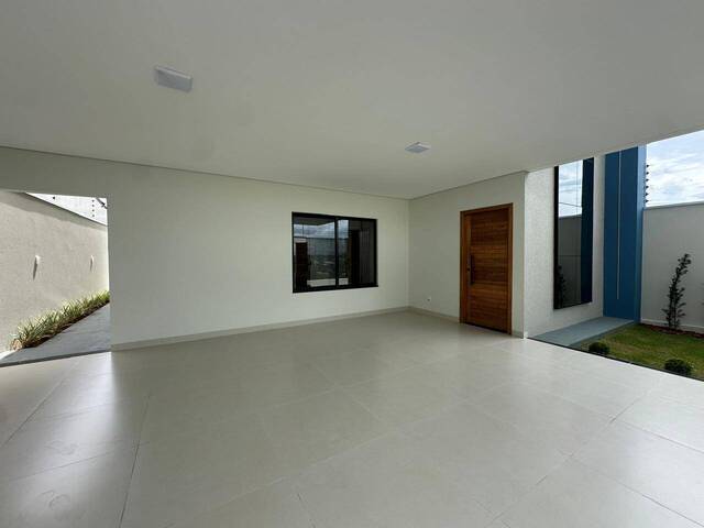 Casa para Venda em Alta Floresta - 2