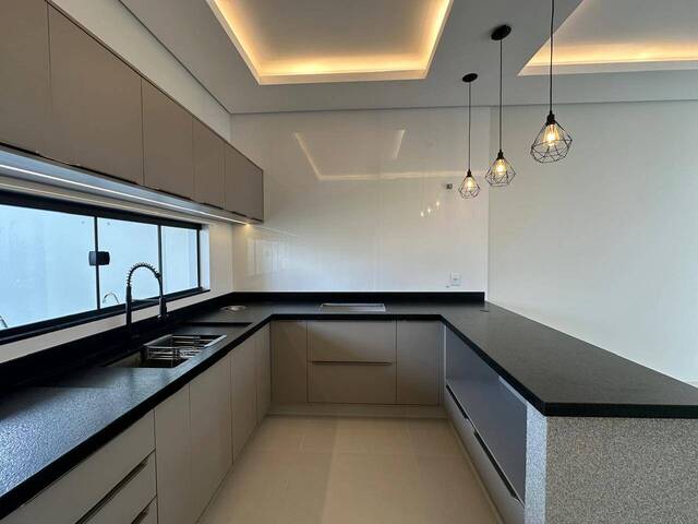 Casa para Venda em Alta Floresta - 4