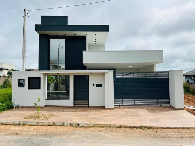 #99 - Casa para Venda em Alta Floresta - MT