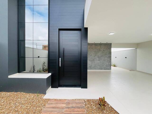 #99 - Casa para Venda em Alta Floresta - MT