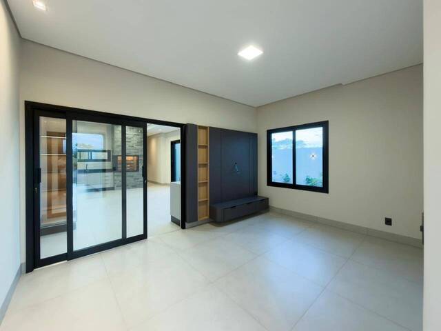 Casa para Venda em Alta Floresta - 4