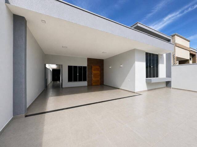 #106 - Casa para Venda em Alta Floresta - MT - 2