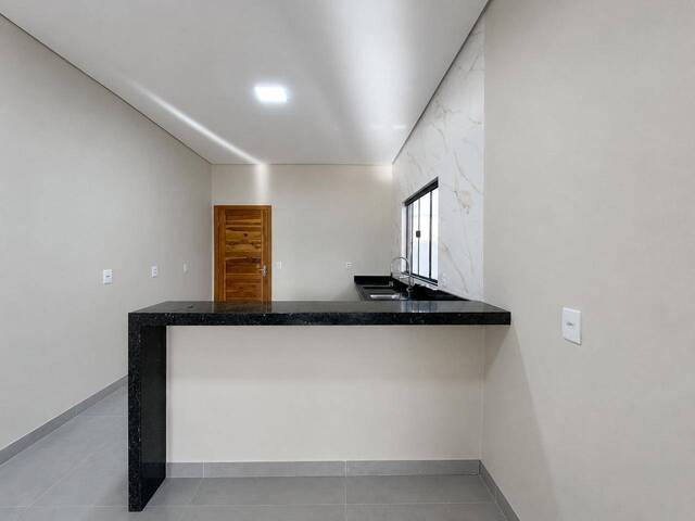 Casa para Venda em Alta Floresta - 5
